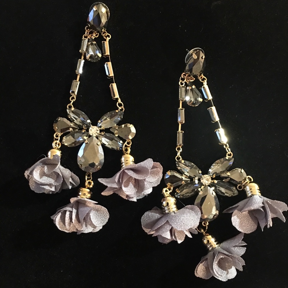 - NRFB Long 5” Duster Earrings Rhinestone Floral